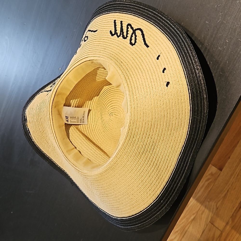 Ladies straw hat - Picture 4 of 5
